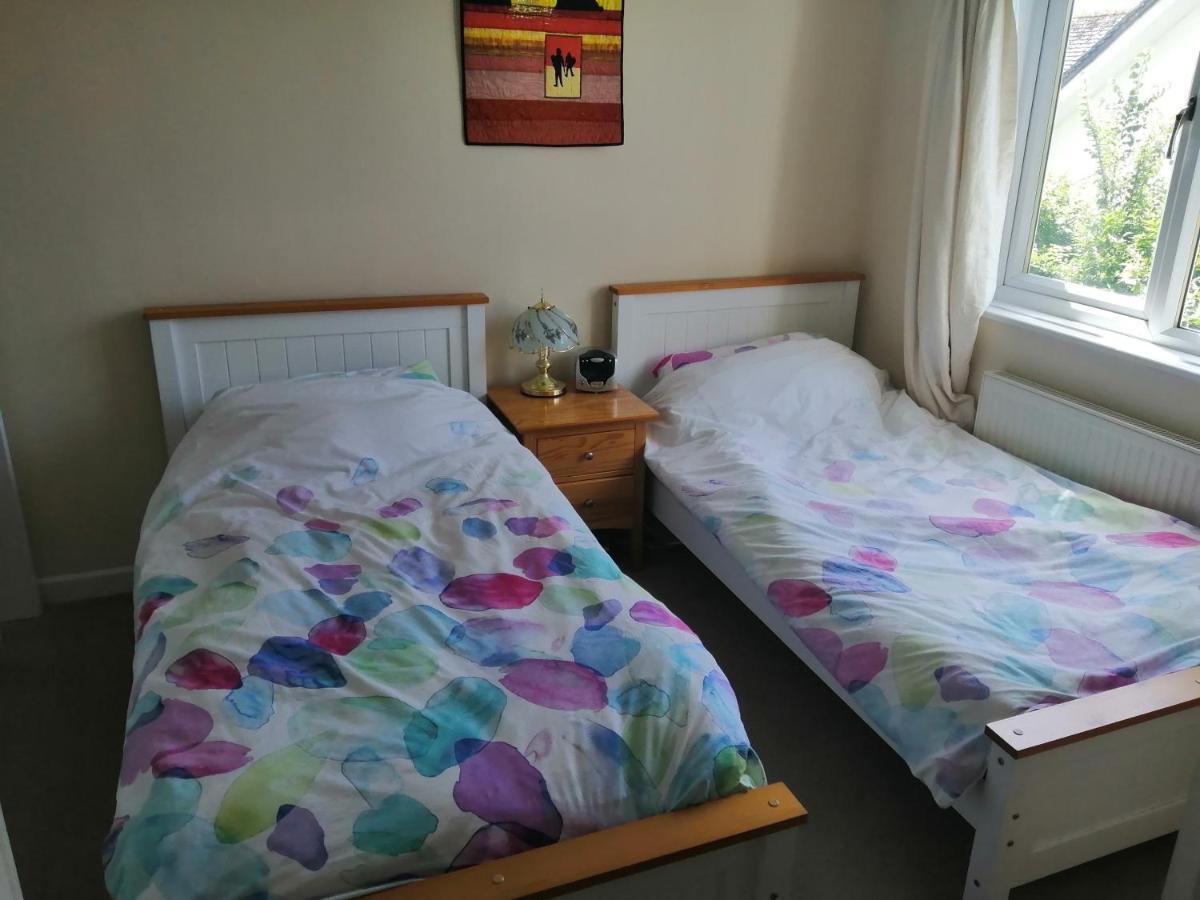 Curlews Cottage - House With 3 Bedrooms And Garden - Walking Distance To The Beach เพอร์แรนพอร์ท ภายนอก รูปภาพ